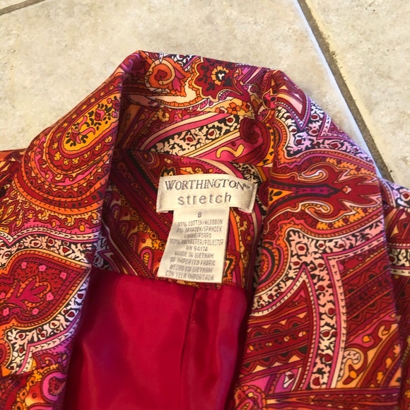 Blazer - Picture 4 of 4